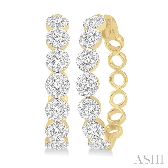 LOVEBRIGHT ESSENTIAL DIAMOND HOOP EARRINGS