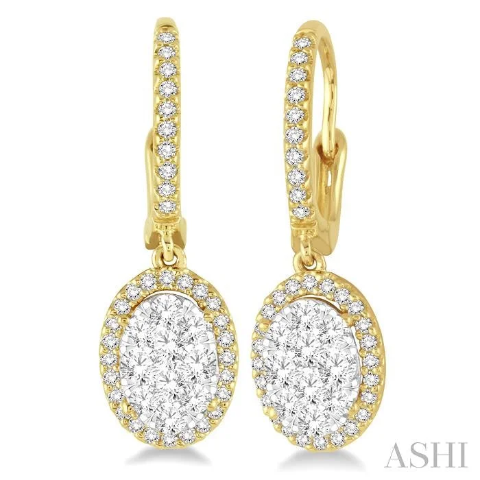 OVAL SHAPE HALO LOVEBRIGHT ESSENTIAL DIAMOND EARRINGS