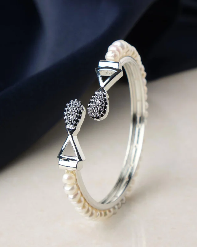 Stately Stone Studded Pearl Bangle