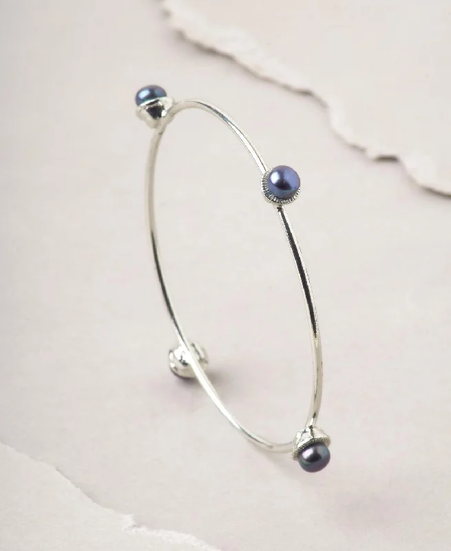 Statement Rhodium Black Pearl Bangle