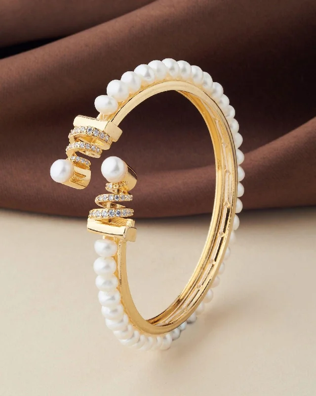 Trendy Real Pearl Bangle