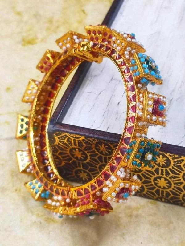 Box Shaped Pearl Studded Meenakari Bangle