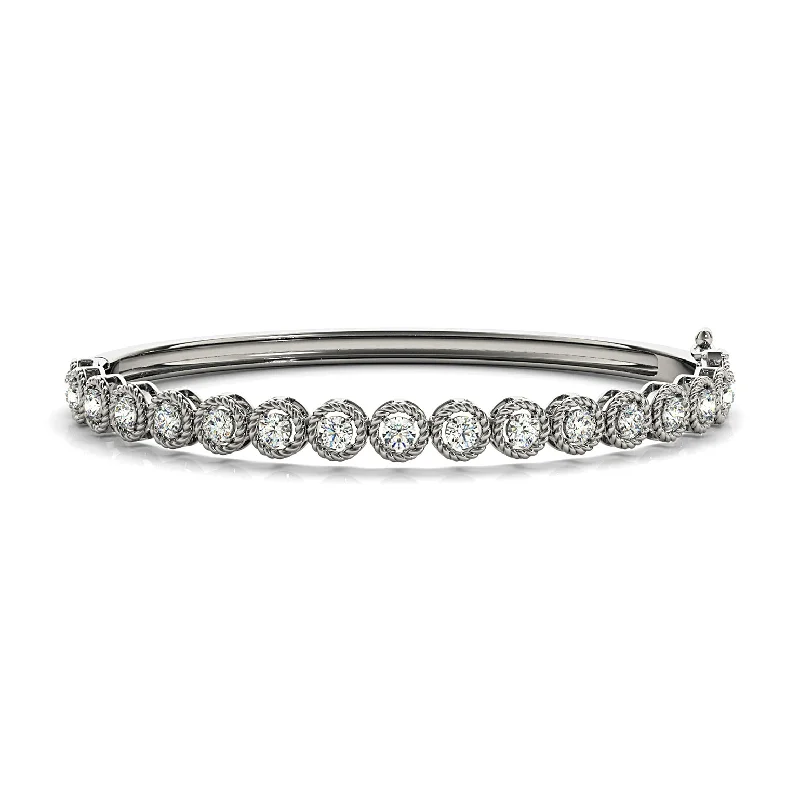 Filigree Halo 1.75 ctw Diamond Bangle Bracelet