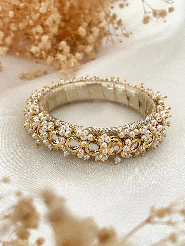 Handmade Round Shaped Kundan And Pearl Studded Bangle